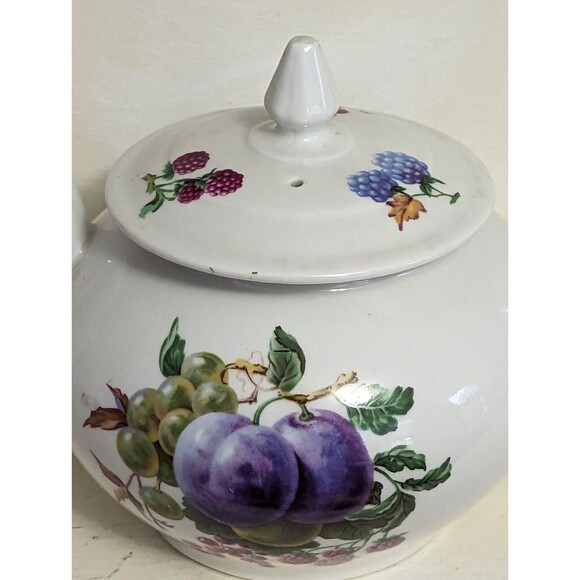 Vintage French Apilco teapot fruit design 4.5X10 porcelain made for Chamart - Picture 7 of 10